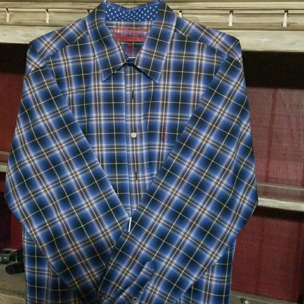 Cinch Mens dress Shirt